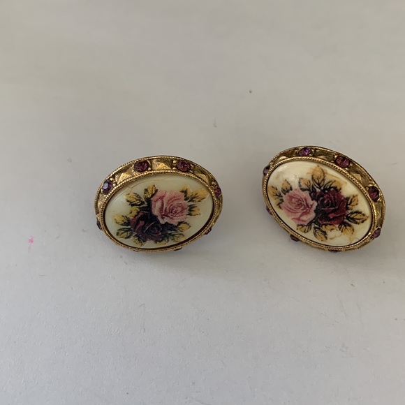 Vintage “1928” Gold & Purple Pin & Earrings Set - Picture 3 of 6